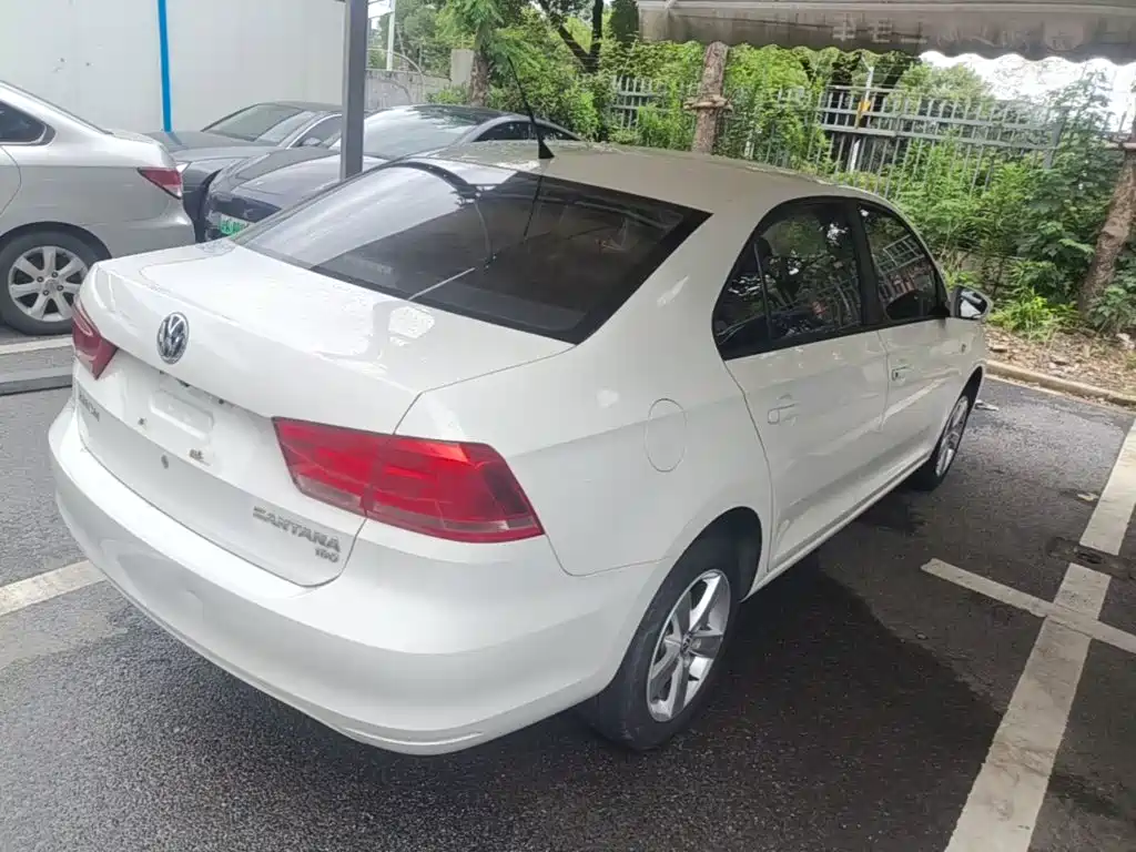 Volkswagen Santana 2016