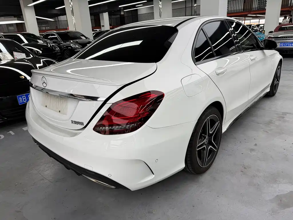 Mercedes-Benz C-Class 2021 — фото 15