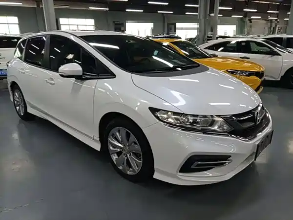 Honda Jade 2019