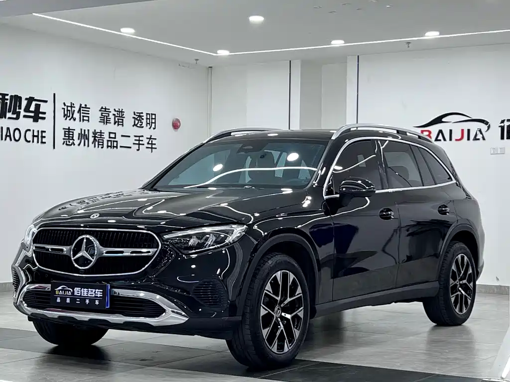 Mercedes-Benz GLC 2024 — фото 1