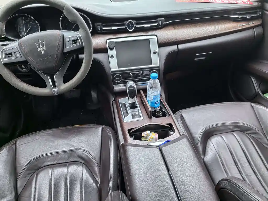 Maserati Quattroporte 2014