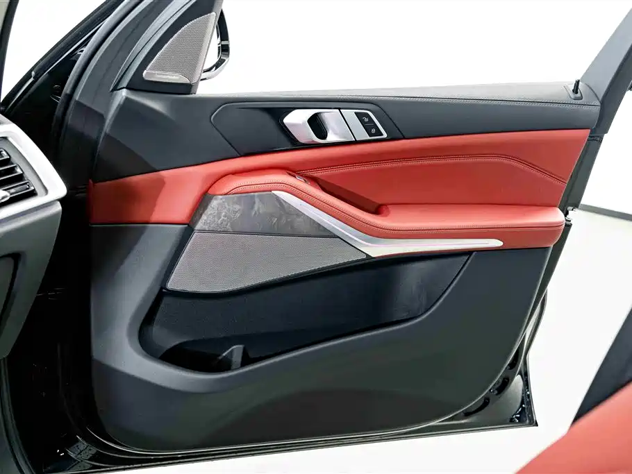 BMW X5 2025 — фото 17