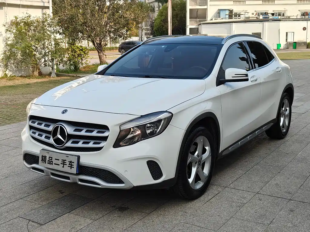Mercedes-Benz GLA 2018 — фото 1
