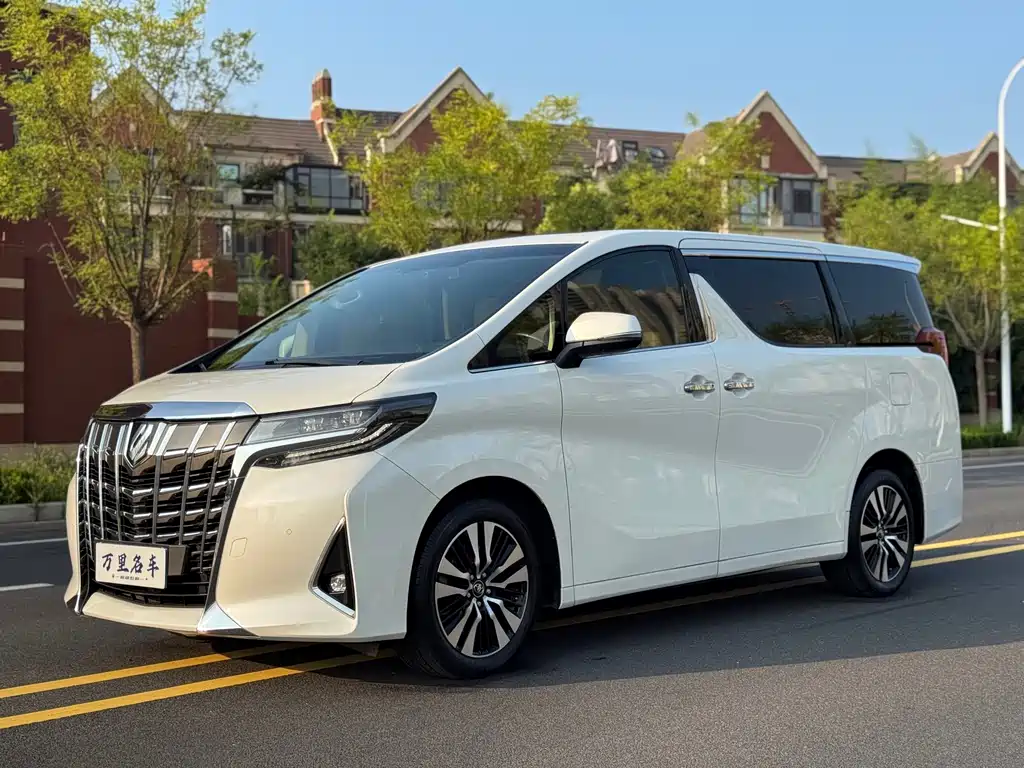 Toyota Alphard 2018