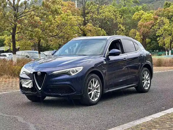 Alfa Romeo Stelvio 2018