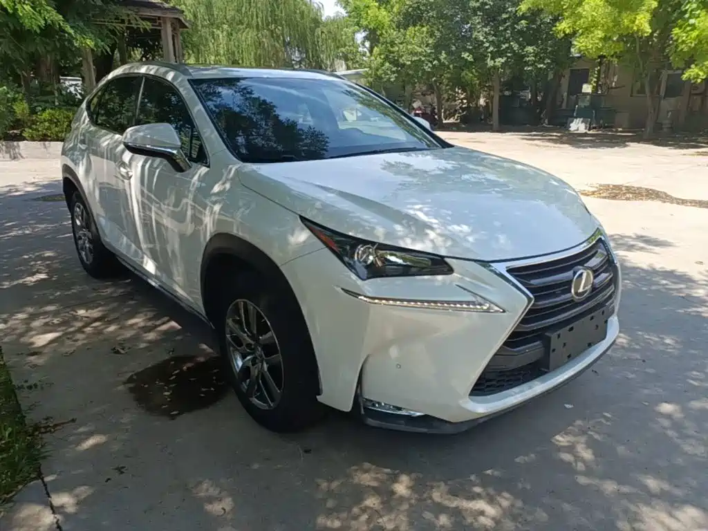 Lexus NX 2015