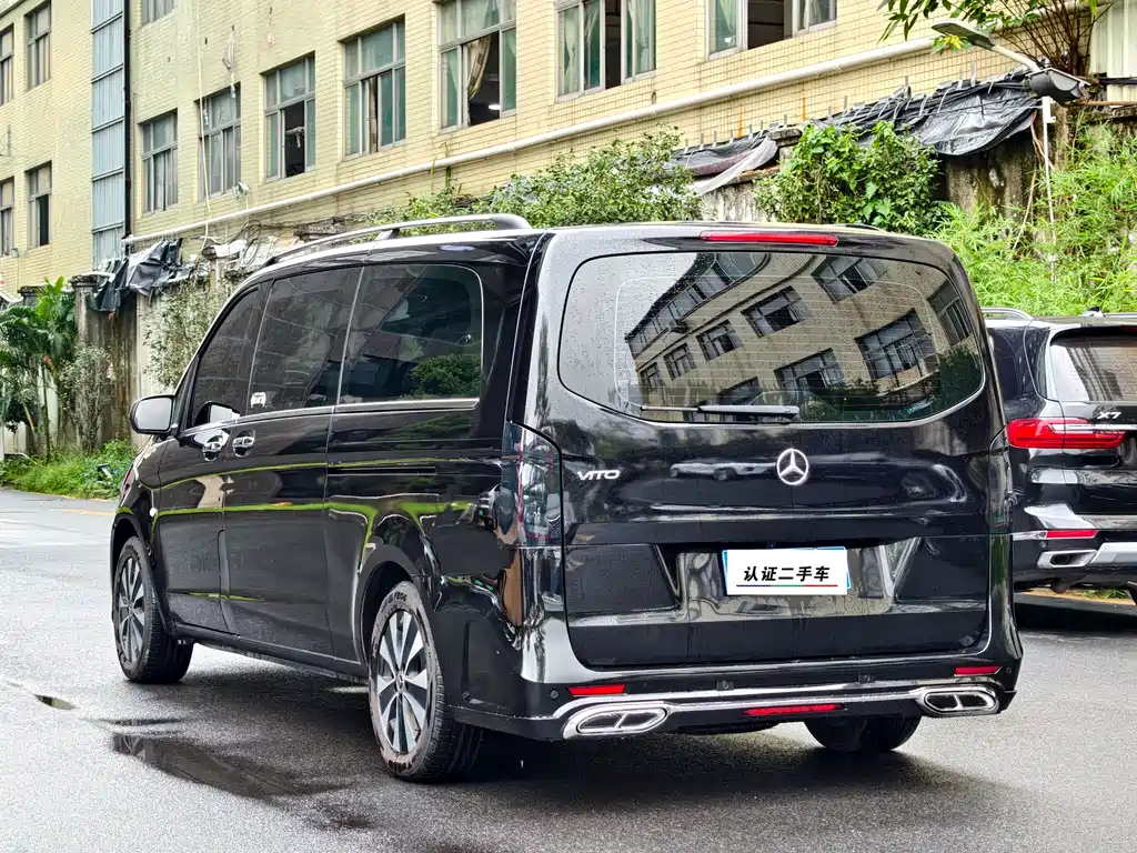 Mercedes-Benz Vito 2022 — фото 3