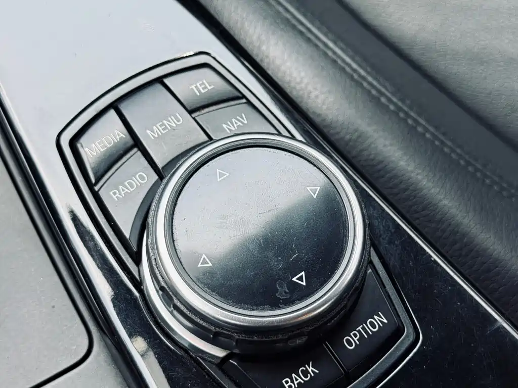 BMW 3 Series 2013 — фото 37