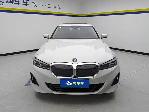 BMW i3 2023
