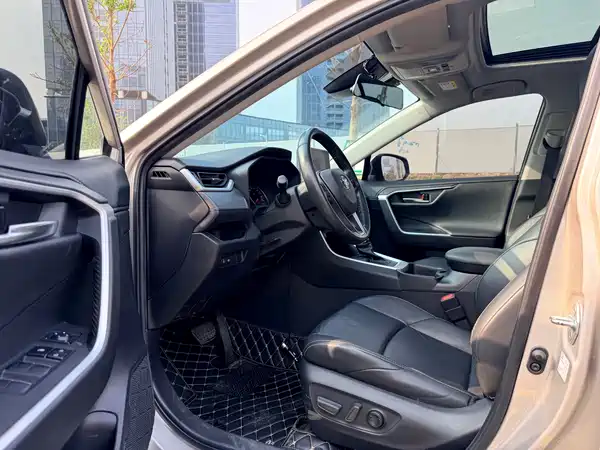 Toyota Wildlander 2022