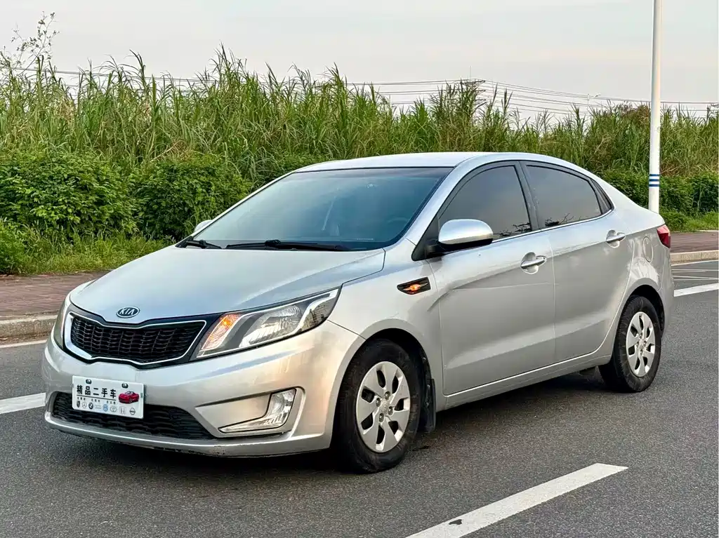 Kia K2 2012