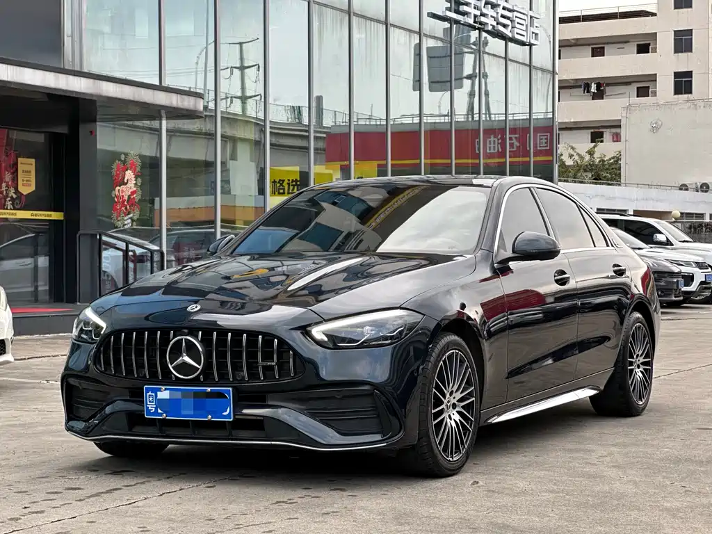 Mercedes-Benz C-Class 2023 — фото 1