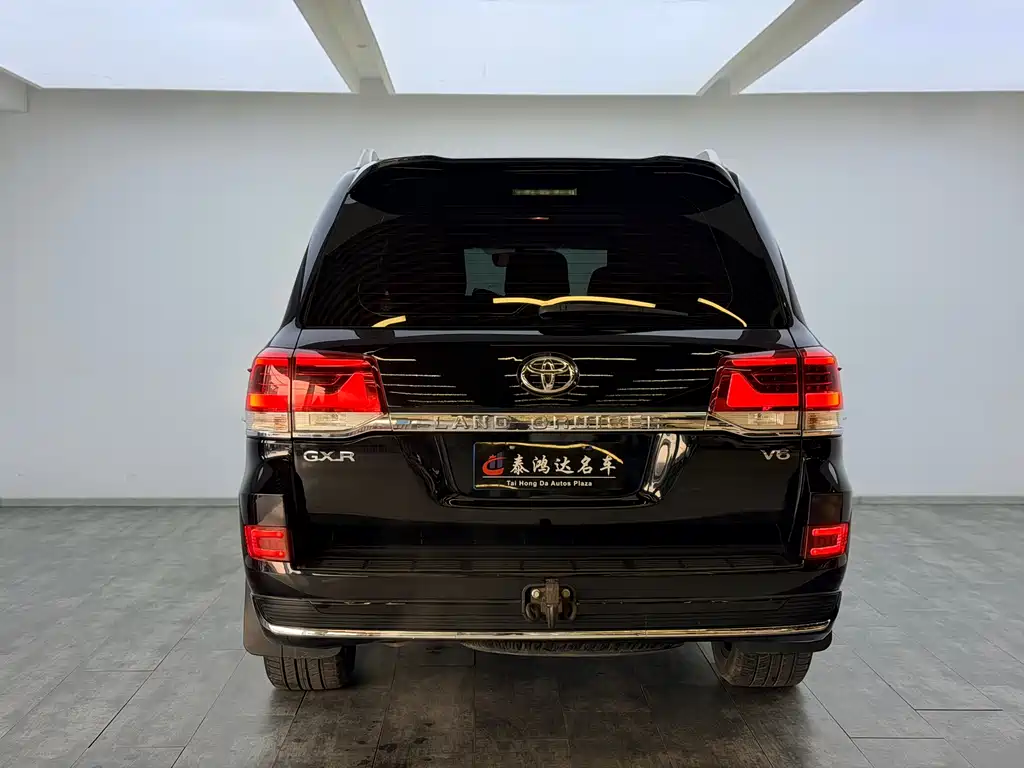 Toyota Land Cruiser 2019 — фото 5