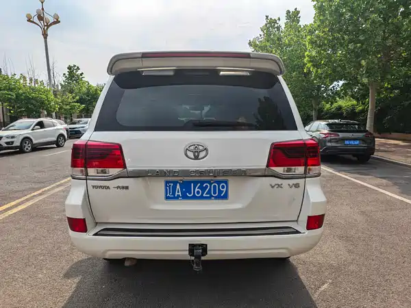 Toyota Land Cruiser 2012
