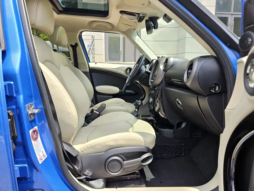 MINI Countryman 2011