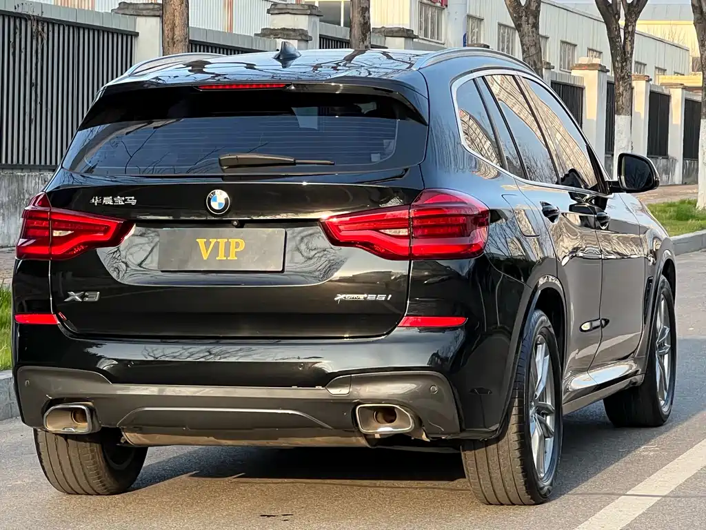 BMW X3 2021