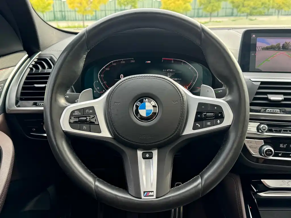 BMW X4 2020 — фото 8