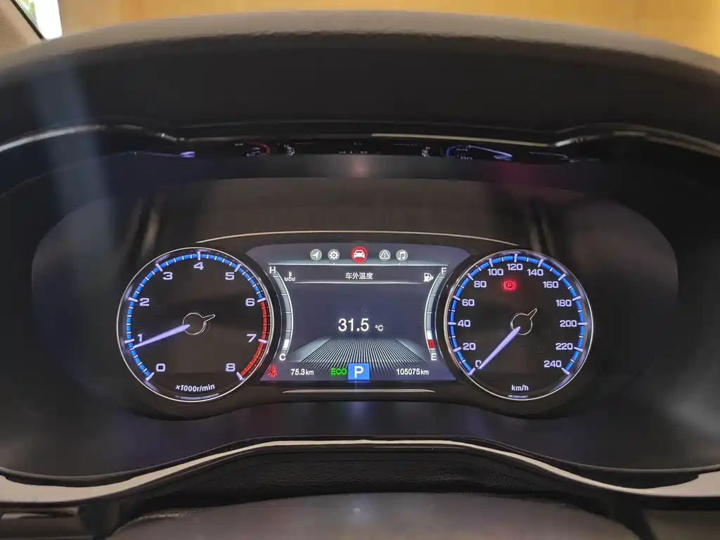 GAC Motor Trumpchi M8 2018 — фото 38
