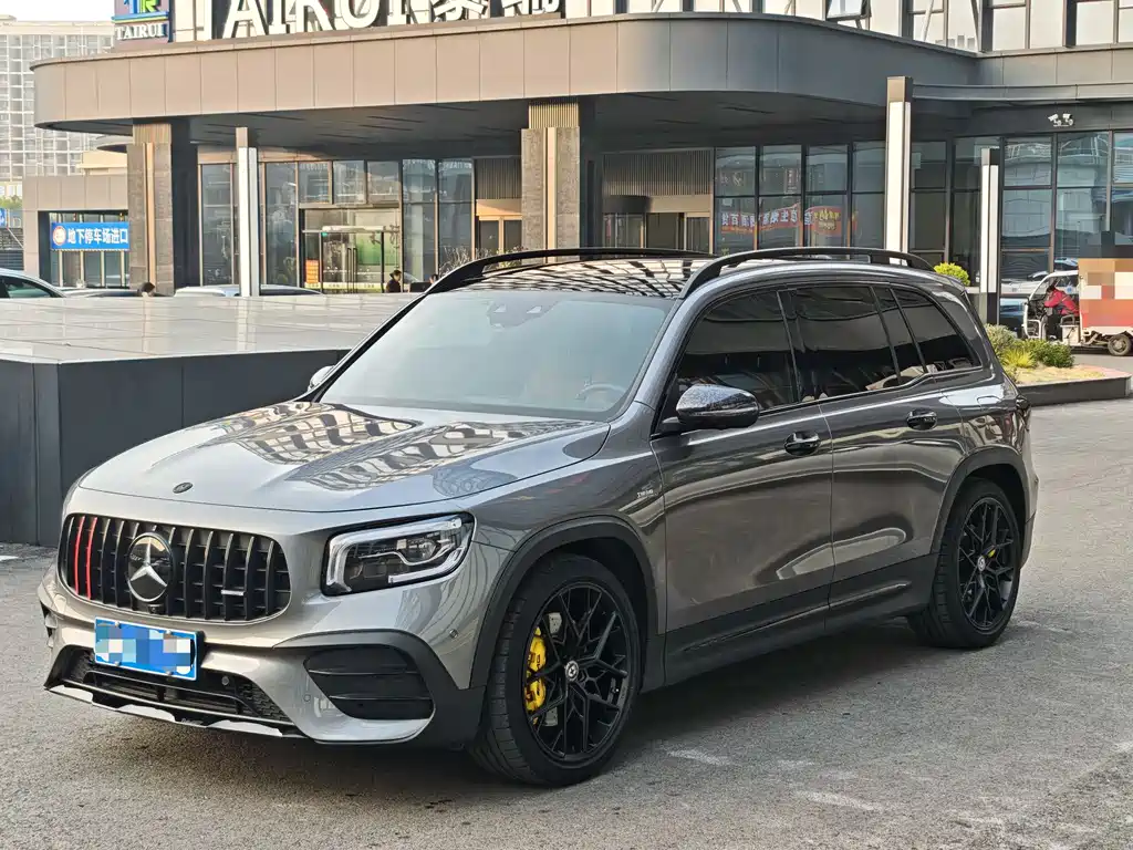 Mercedes-Benz GLB AMG 2021 — фото 2