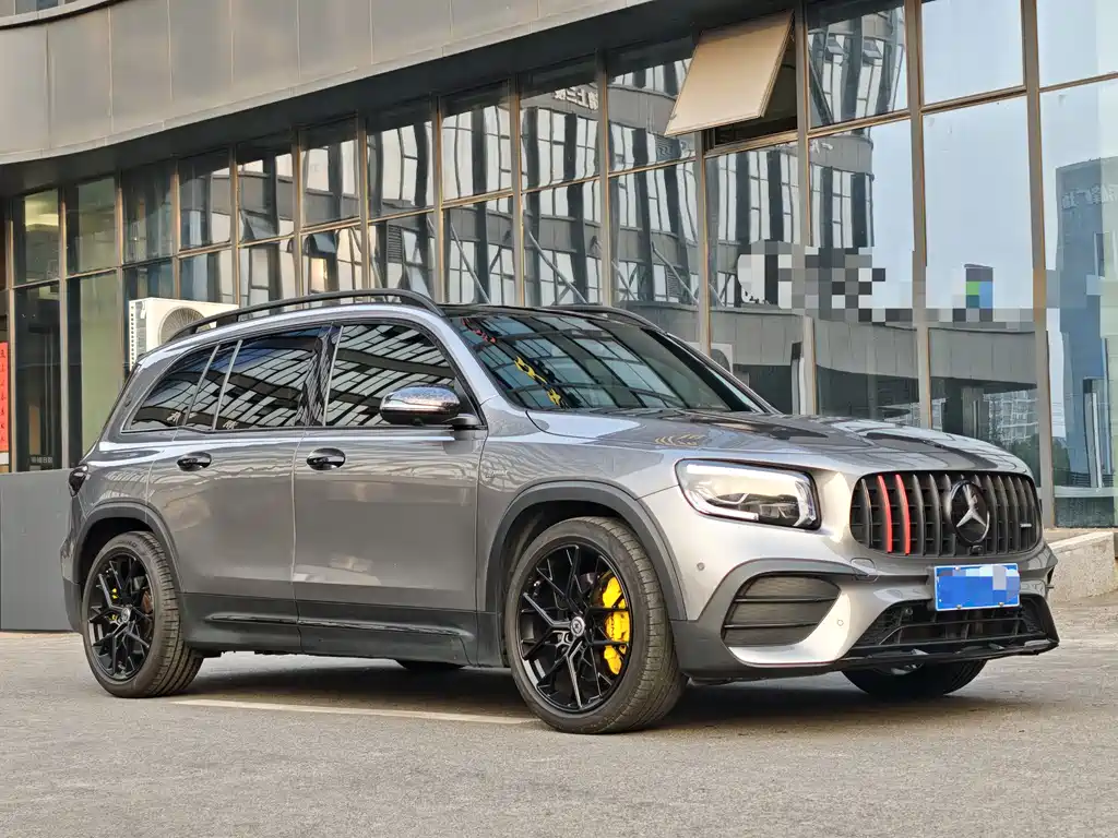 Mercedes-Benz GLB AMG 2021 — фото 5