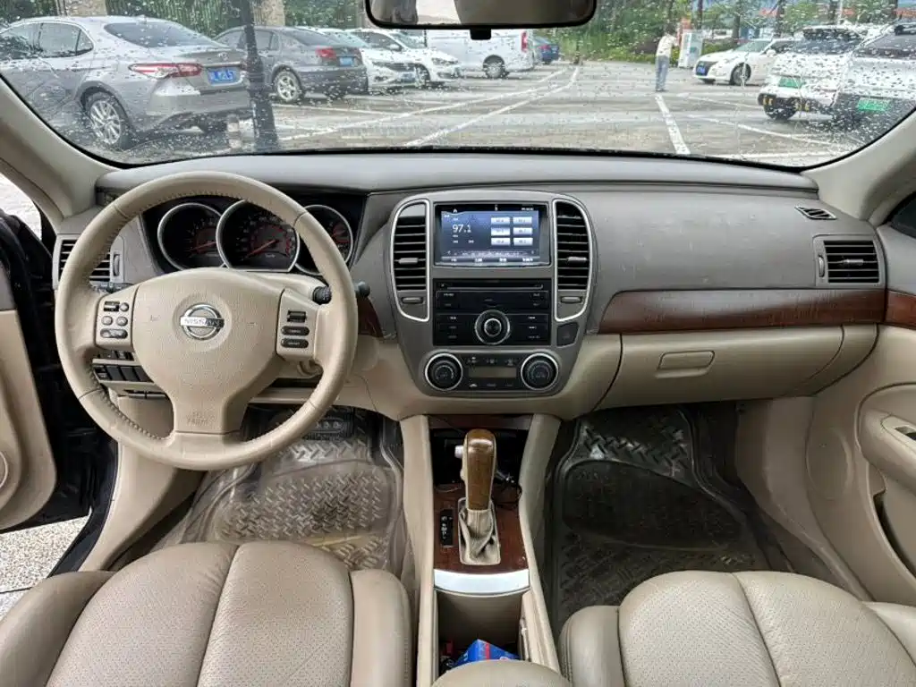 Nissan Sylphy 2011