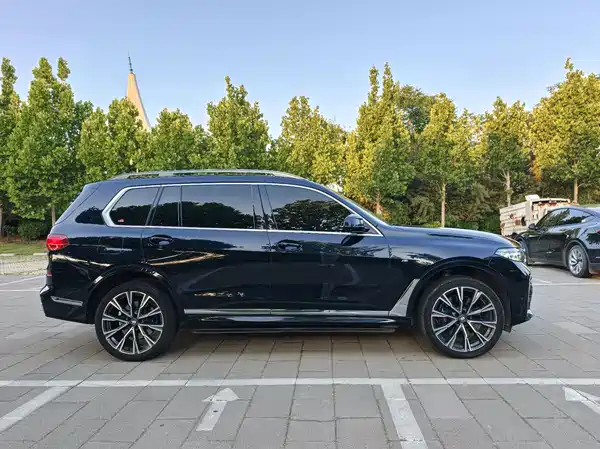 BMW X7 2020