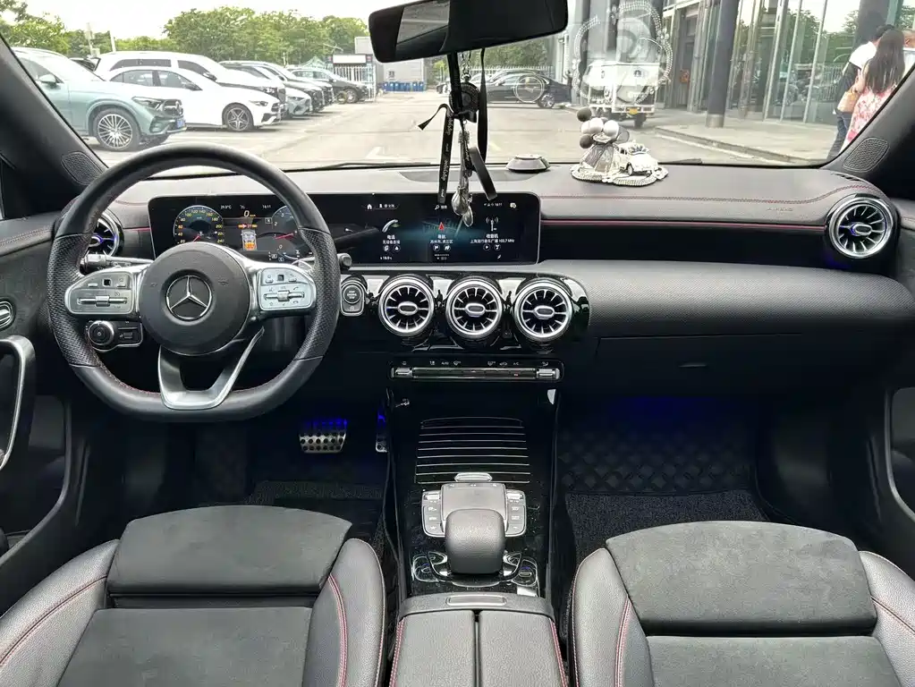 Mercedes-Benz CLA 2020 — фото 16