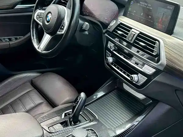 BMW X3 2021