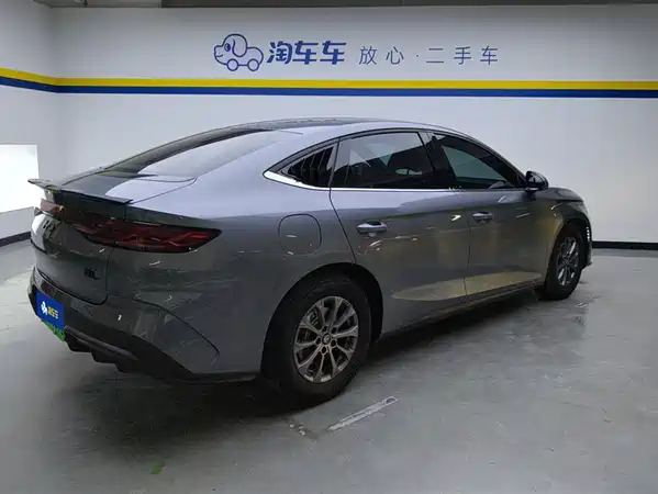 BYD Qin L 2024