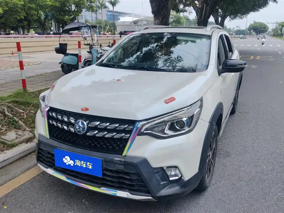 Venucia T70 2019