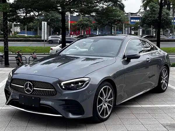 Mercedes-Benz E-Class 2023