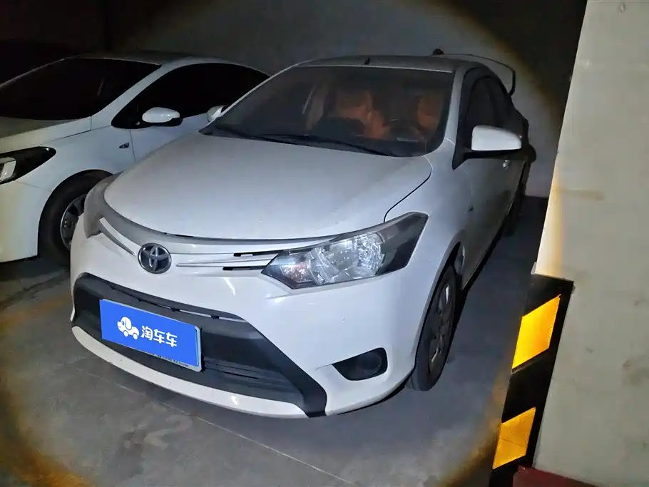 Toyota Vios 2015