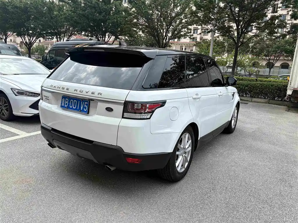 Land Rover Range Rover Sport 2017 — фото 8