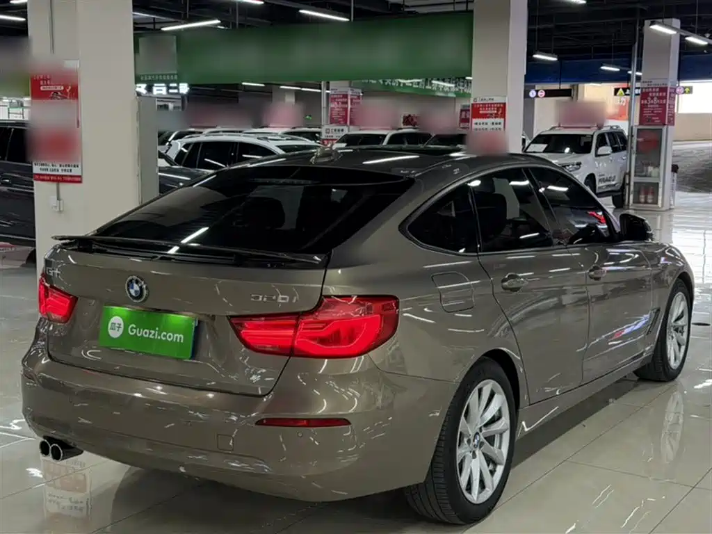 BMW 3 Series GT 2018 — фото 13