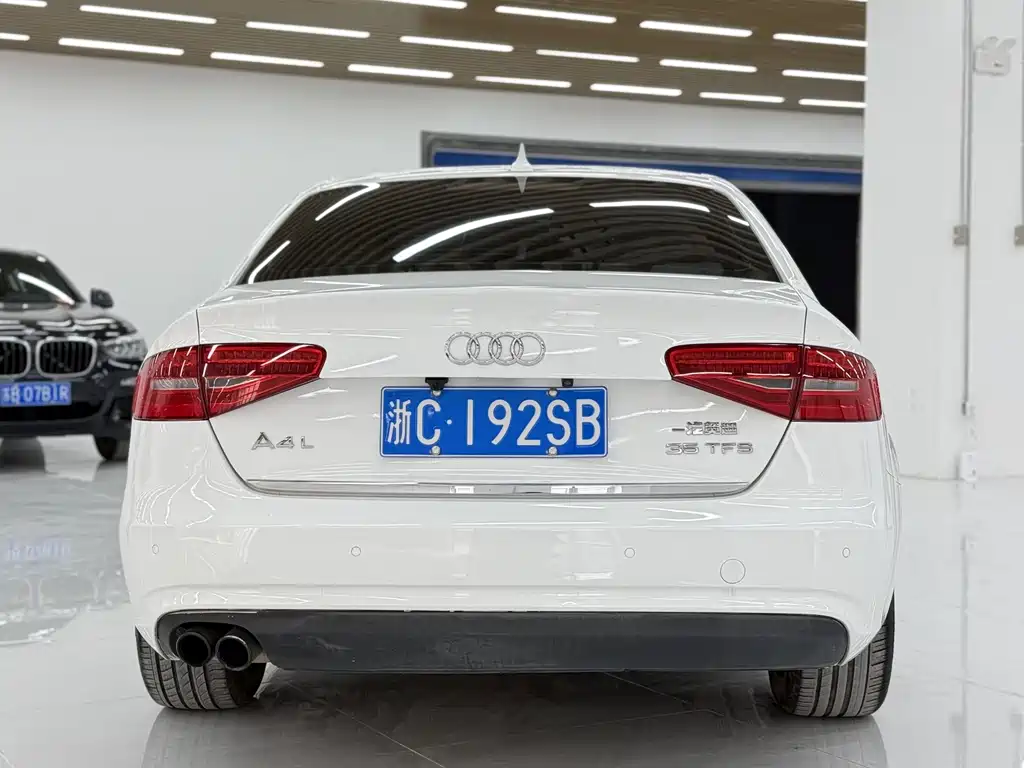 Audi A4L 2015 — фото 6