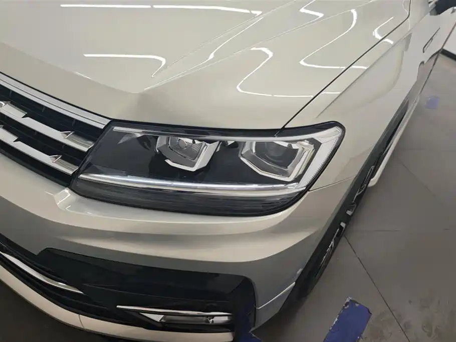 Volkswagen Tiguan L 2021 — фото 5