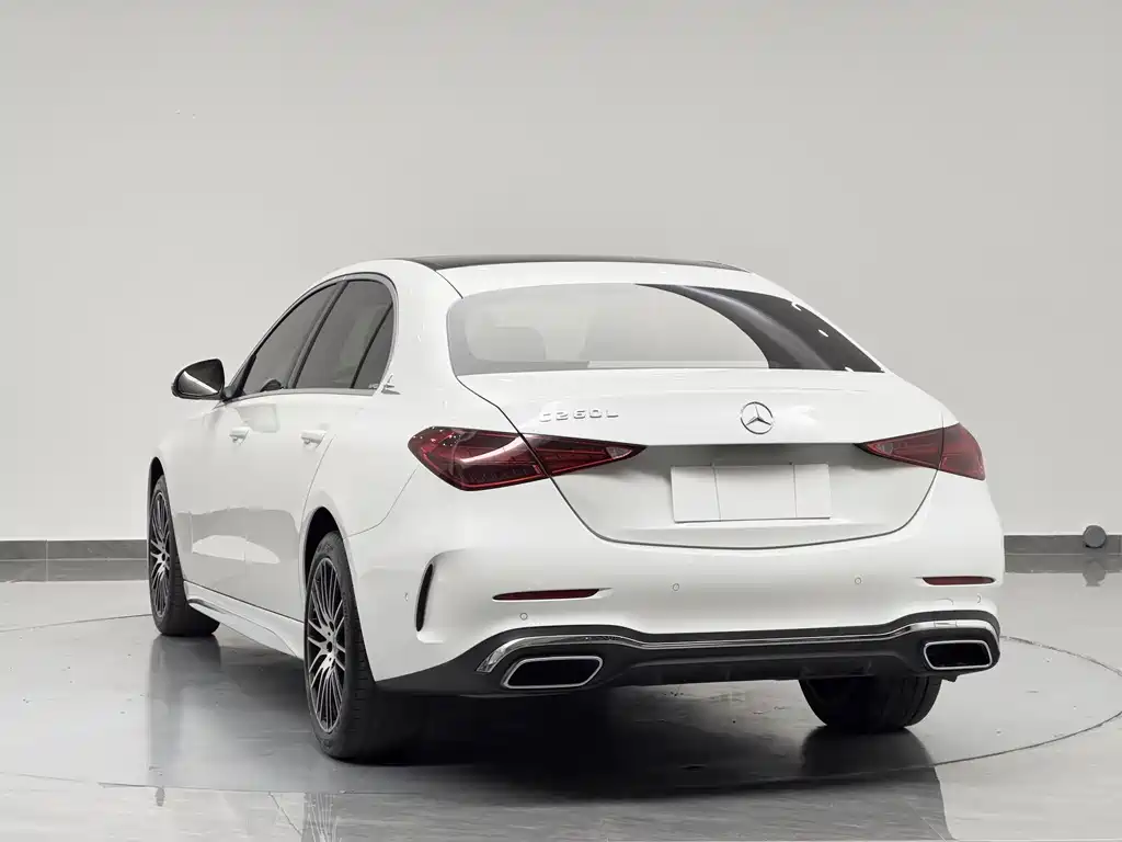 Mercedes-Benz C-Class 2022