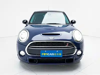 MINI MINI 2019