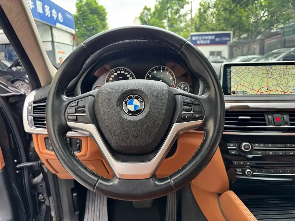 BMW X6 2017 — фото 10