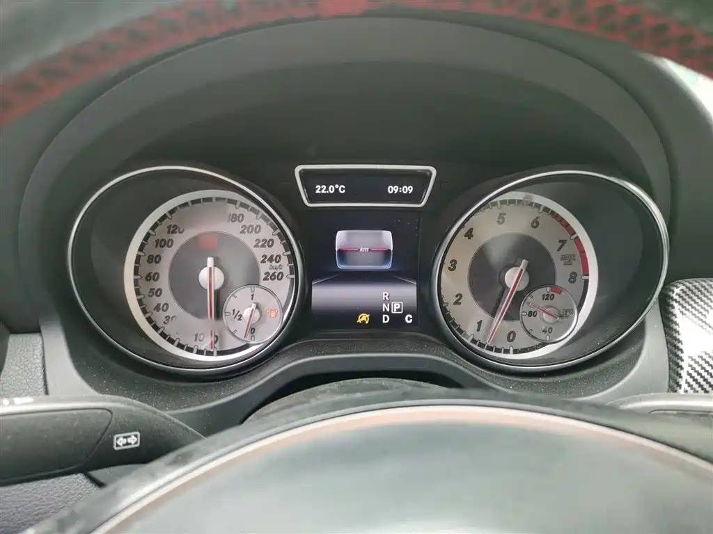 Mercedes-Benz CLA 2016 — фото 4