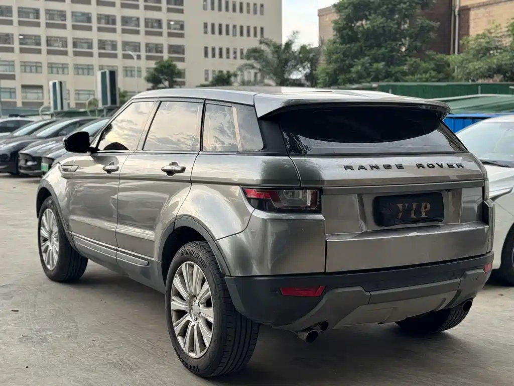 Land Rover Range Rover Evoque 2017 — фото 9