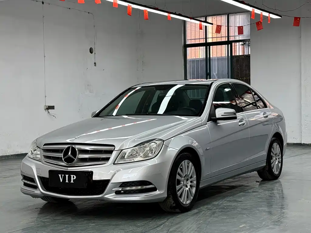 Mercedes-Benz C-Class 2012 — фото 1