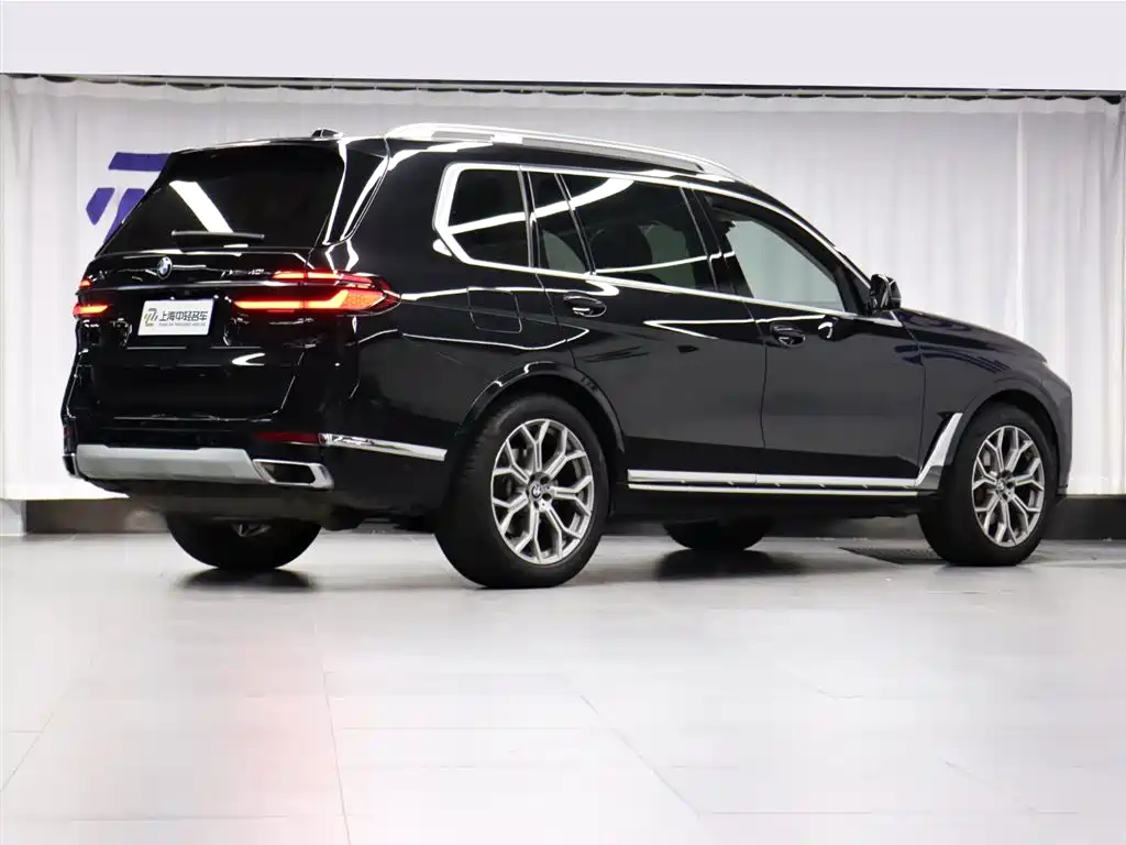 BMW X7 2023 — фото 3