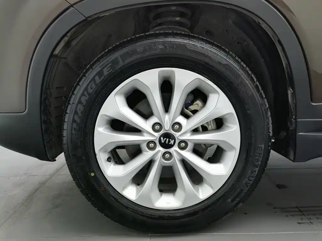 Kia Sorento 2014 — фото 17