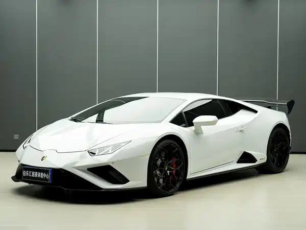 Lamborghini Huracan 2022