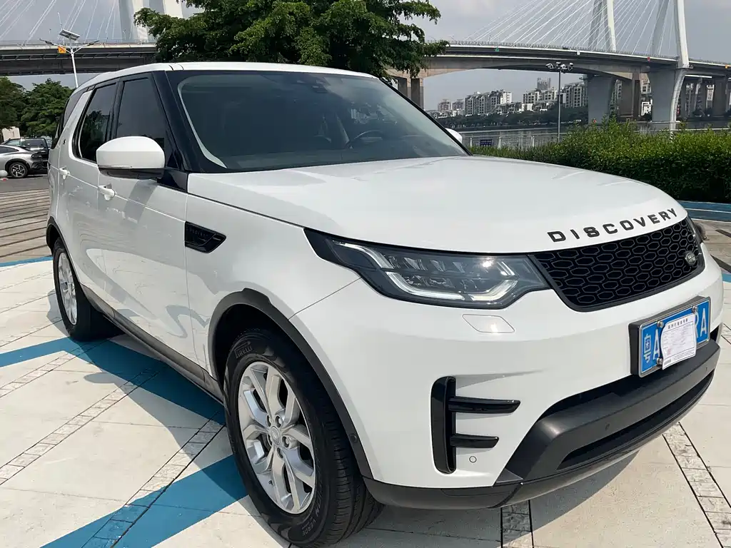 Land Rover Discovery 2020 — фото 3
