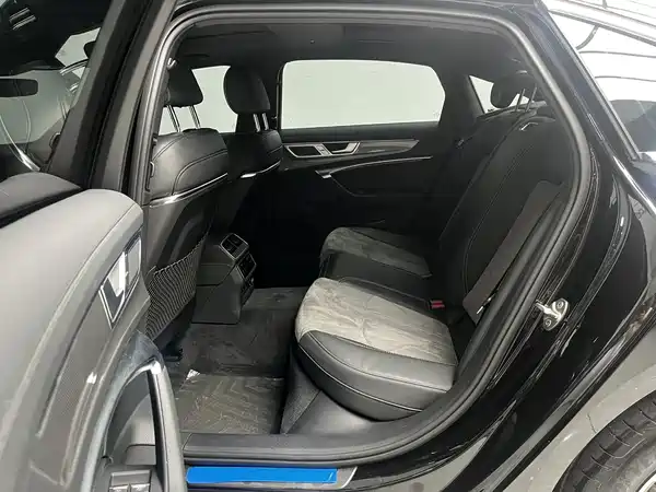 Audi A6L 2024