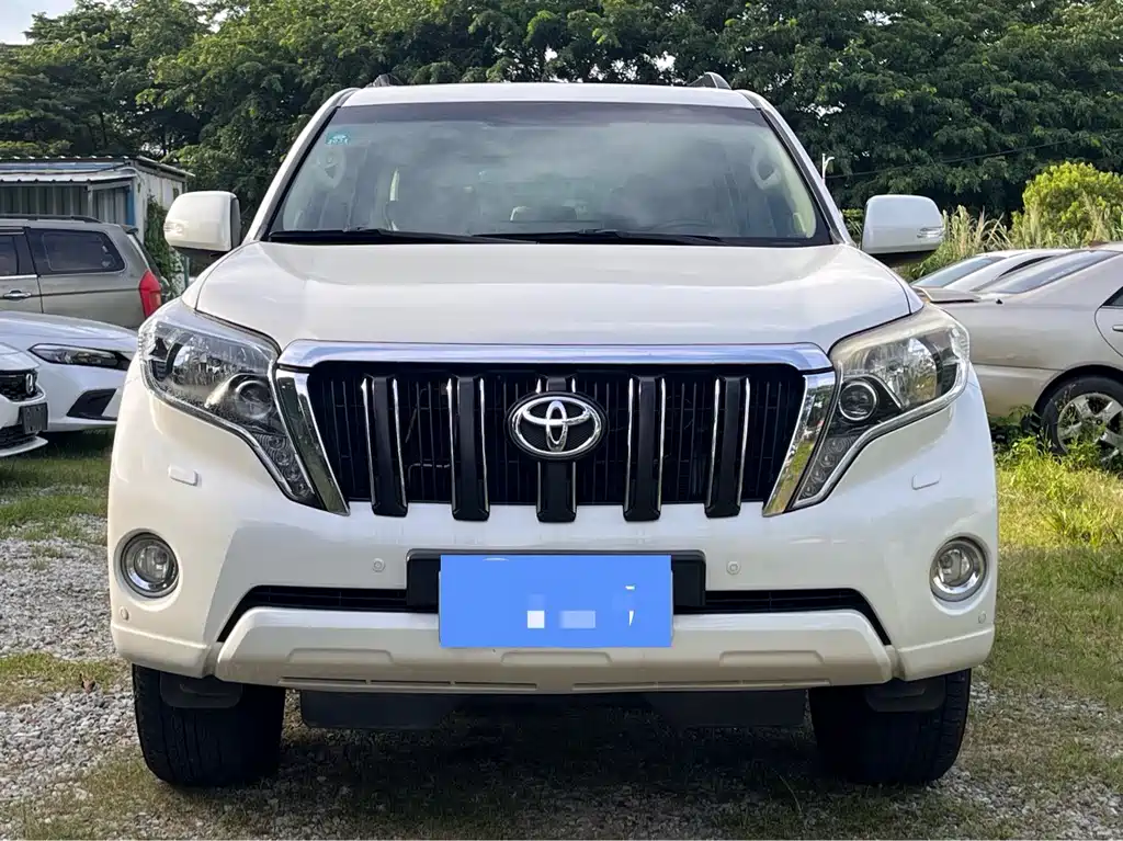 Toyota Prado 2015