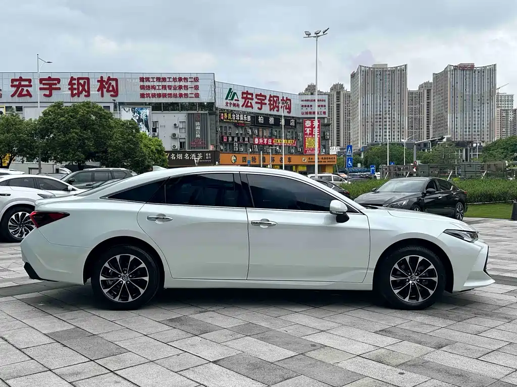 Toyota Avalon 2024