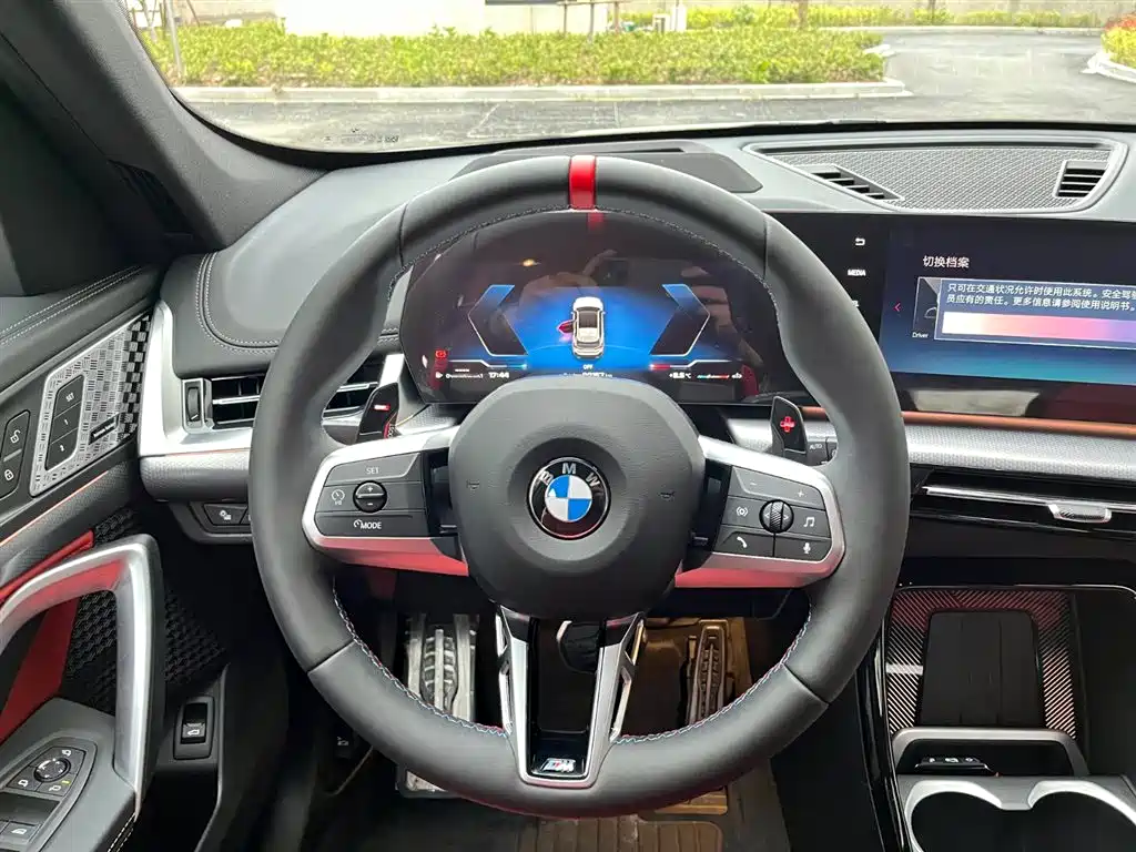 BMW X1 M35Li — фото 10